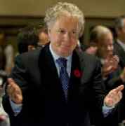 Jean Charest : a-t-il l'air d'un politicien honnte ?...